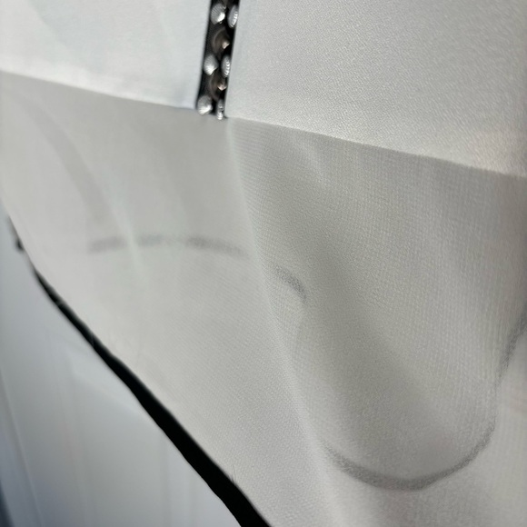 NESS NWT Sleeveless Beaded Blouse - Picture 5 of 5